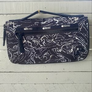 LESPORTSAC Passport Holder/Travel Wallet NWOT